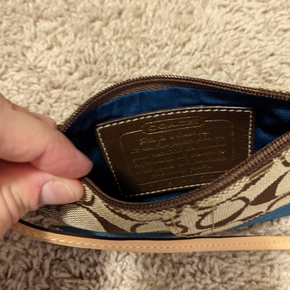 Coach wristlets - Picture 5 of 7